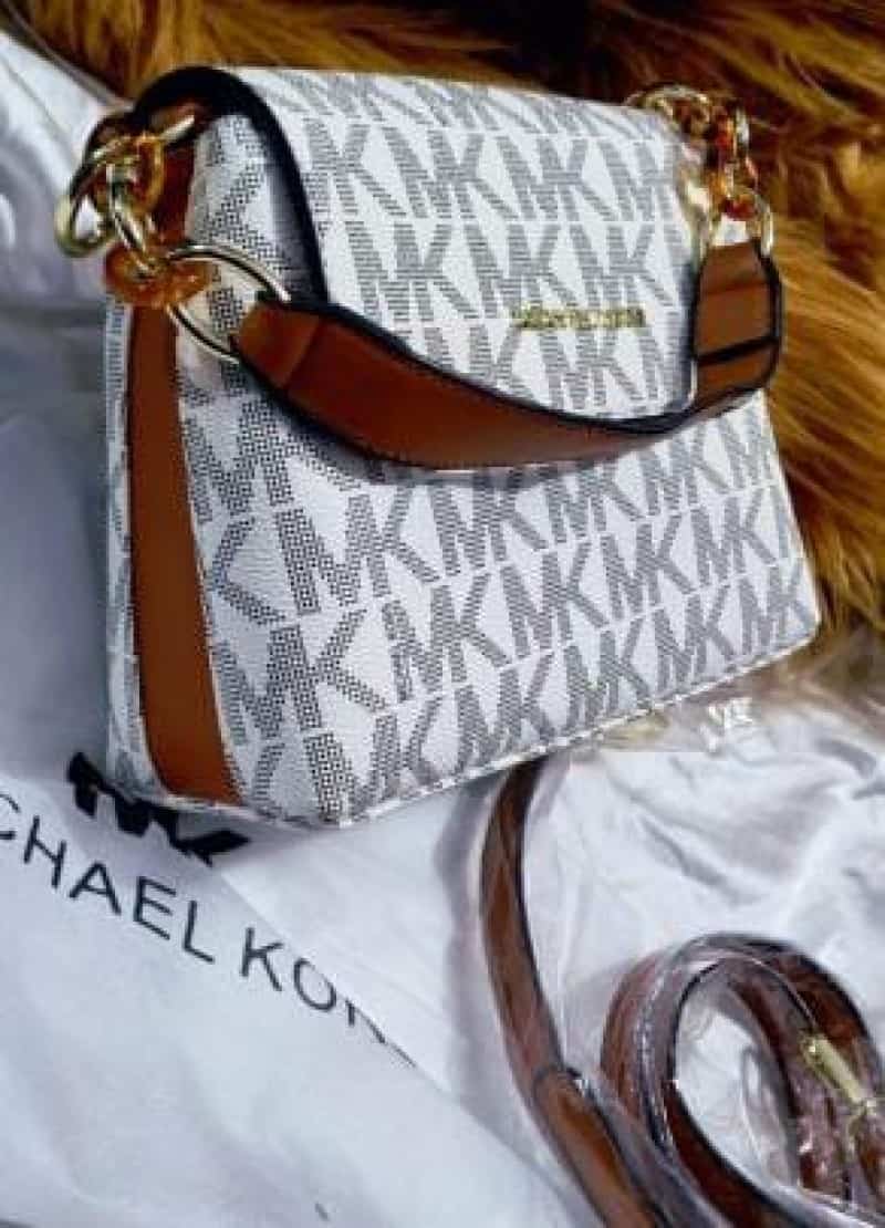 MICHAEL_KORS_MONOGRAM_SLING_BAG_761 Main image