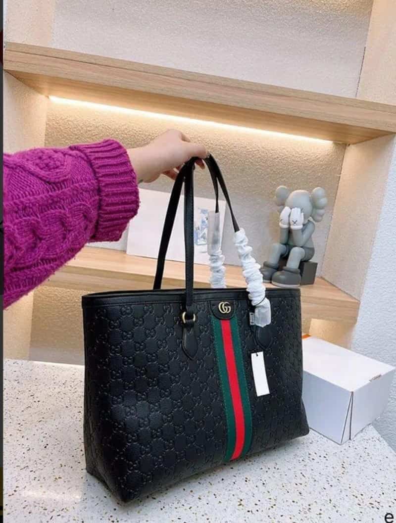 GUCCI_Ophedia_strip_shoulder_Bag_783 Main image