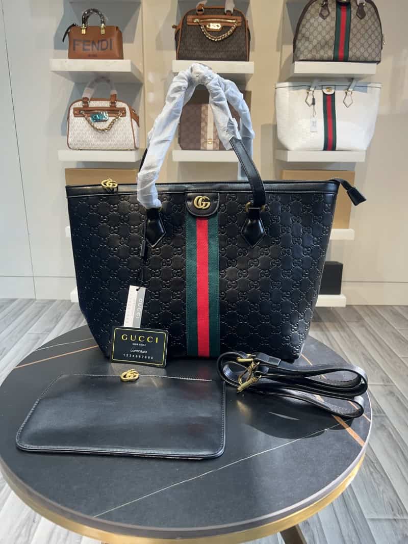 GUCCI_Ophedia_strip_shoulder_Bag_783 Secondary image
