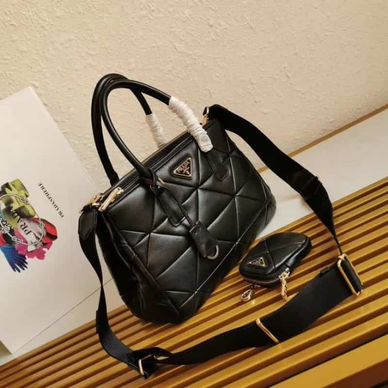 PRADA_Saffiano_Signature_shoulder_Bag_785 Secondary image