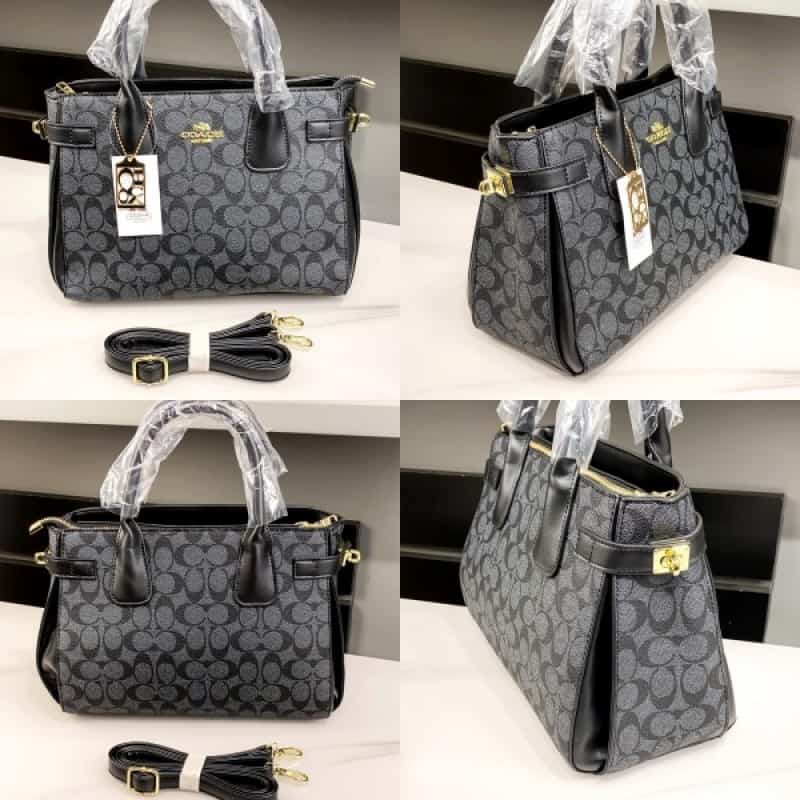 COACH_Signature_Shoulder_Bag_800 Secondary image