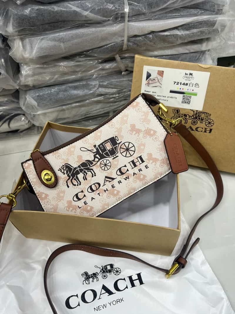 COACH_Signature_Sling_Bag_With_Box_812 Secondary image
