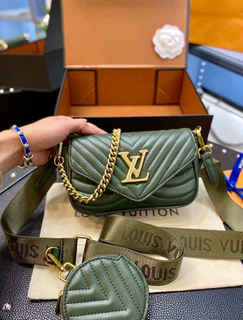 LOUIS_VUITTON_Wave_pochette_Bag_(Green)_with_Box_816 Main image