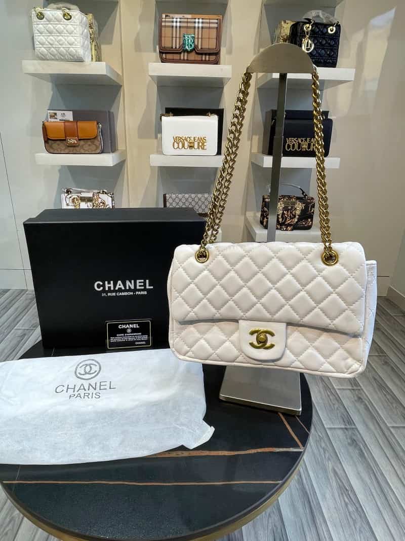 Chanel_Flap_Sling_Bag_Box_849 Main image