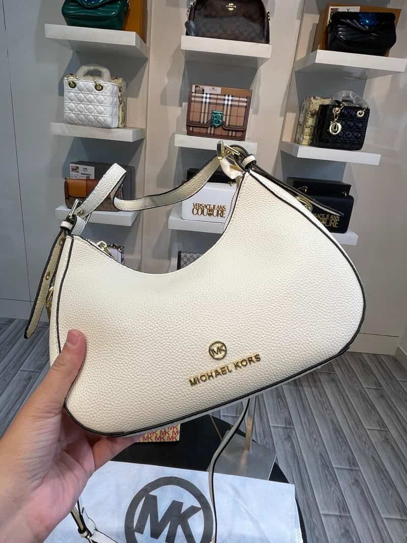 Michael_kors_Moon_Shoulder_Bag_Box_851 Main image