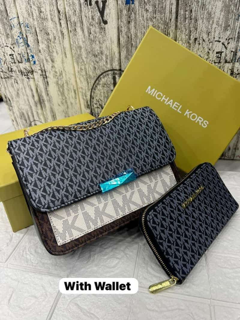 Michael_Kors_Sling_Bag_with_wallet_&_Box_900 Main image