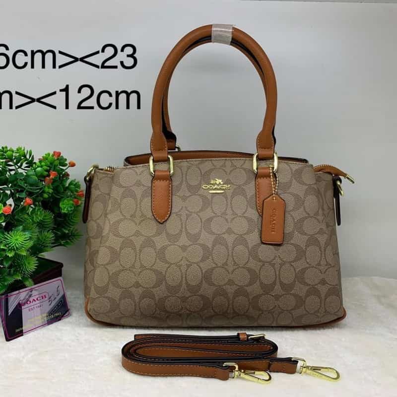 COACH_Premium_Shoulder_Bag_922 Secondary image