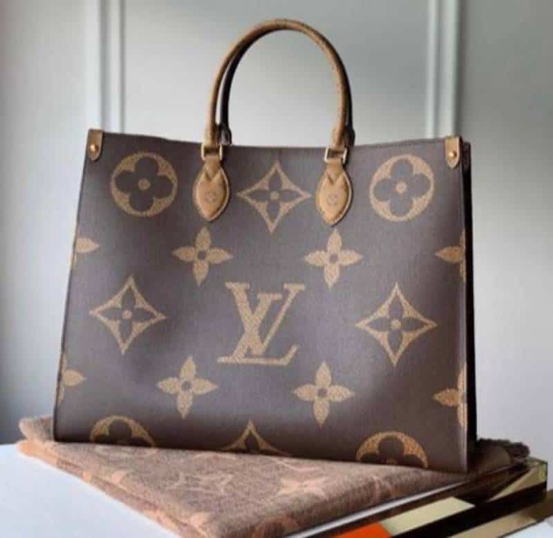Louis_Vuitton_on_the_go_Tote_Bag_986 Main image