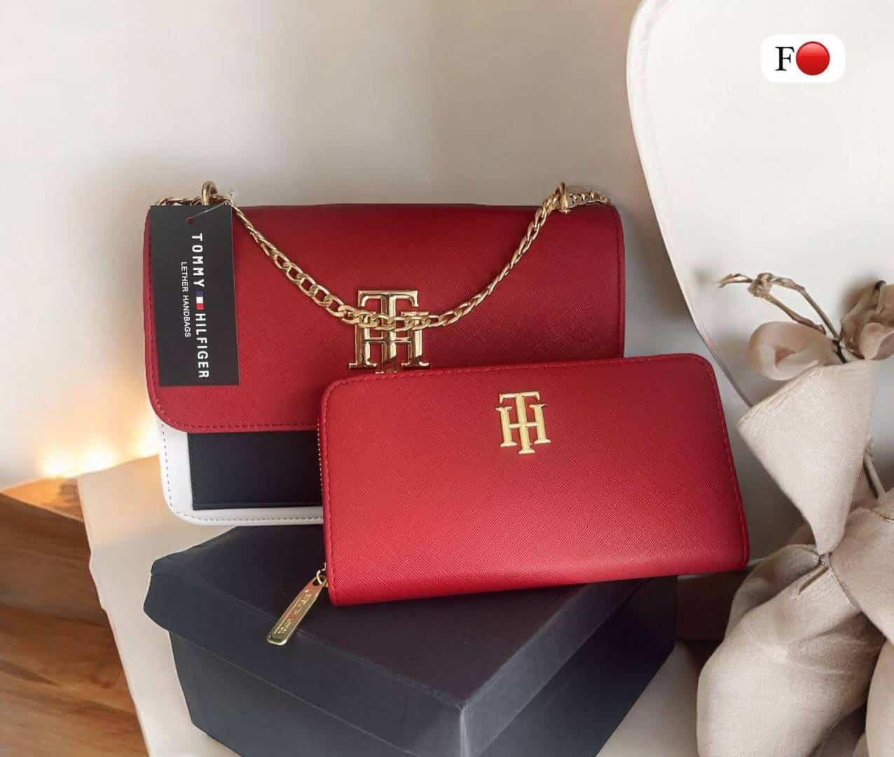 TOMMY_HILFIGHER_SlingBag_with_Wallet_With_Box_1023 Main image