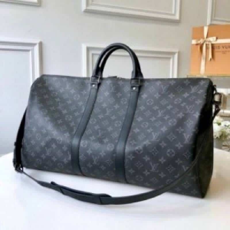 Louis_Vuitton_duffle_bag_with_lock_&_key_970 Main image