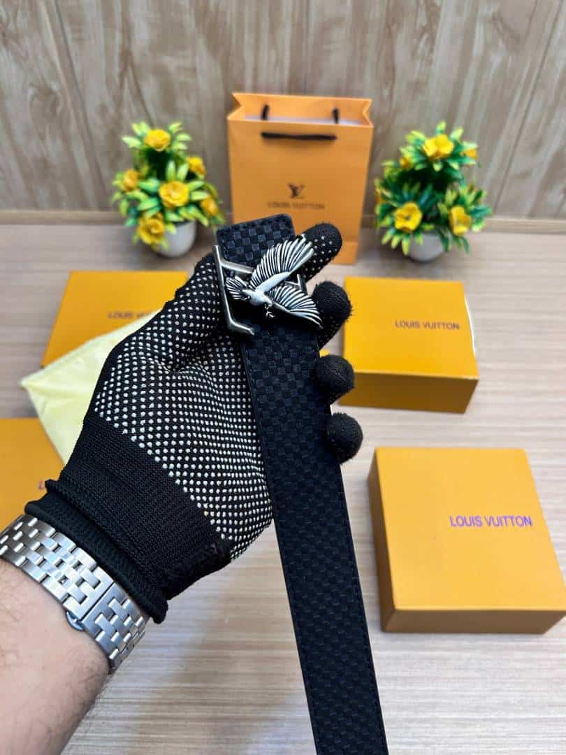 LOUIS_VUITTON_BELT_LV 410 Secondary image