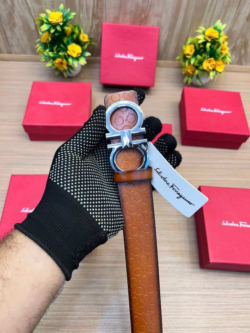 SALVATORE_FERRAGAMO_F202