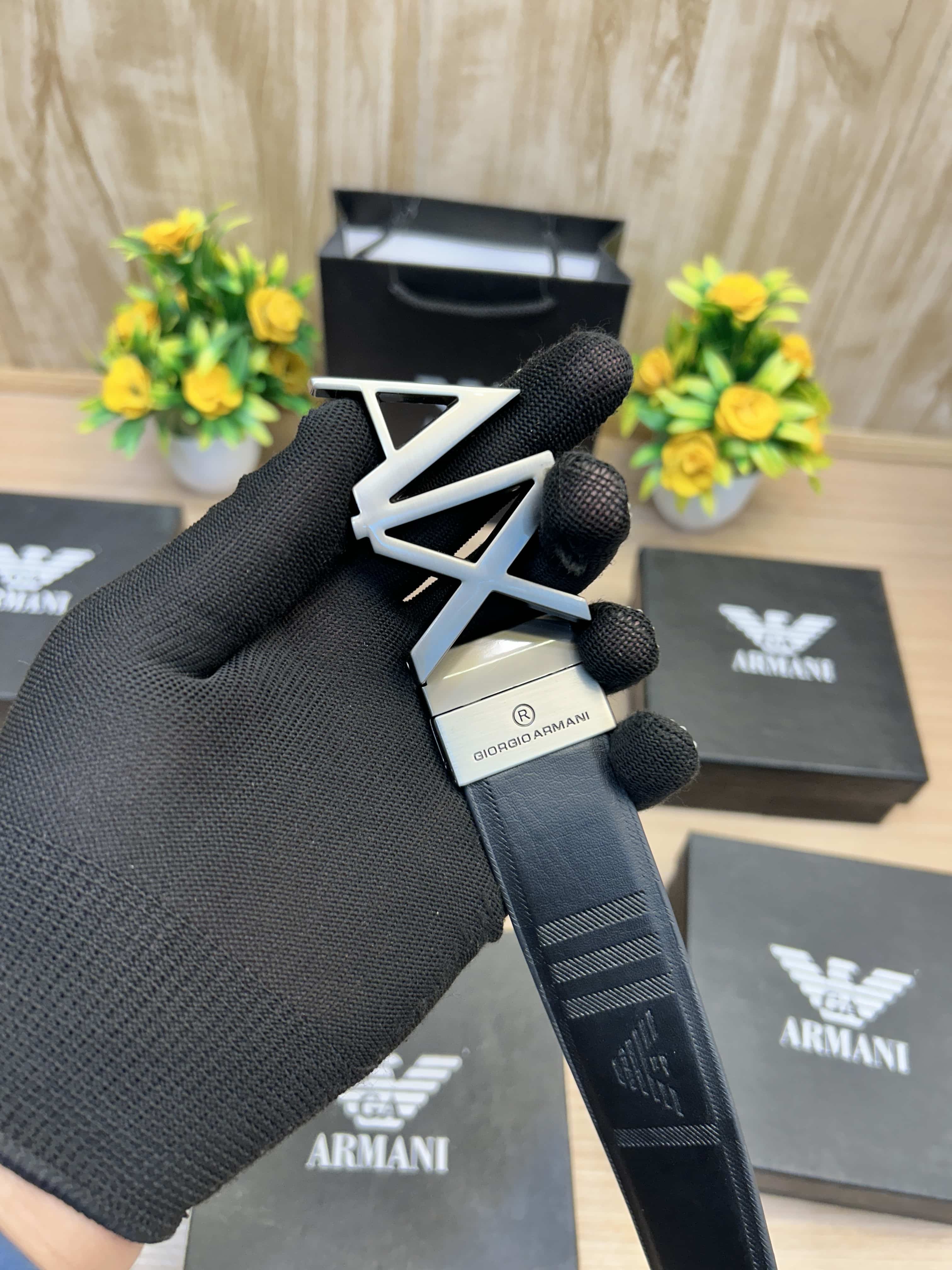 ARMANI_Belt_with_Box_Carry_Bag_A153 Secondary image