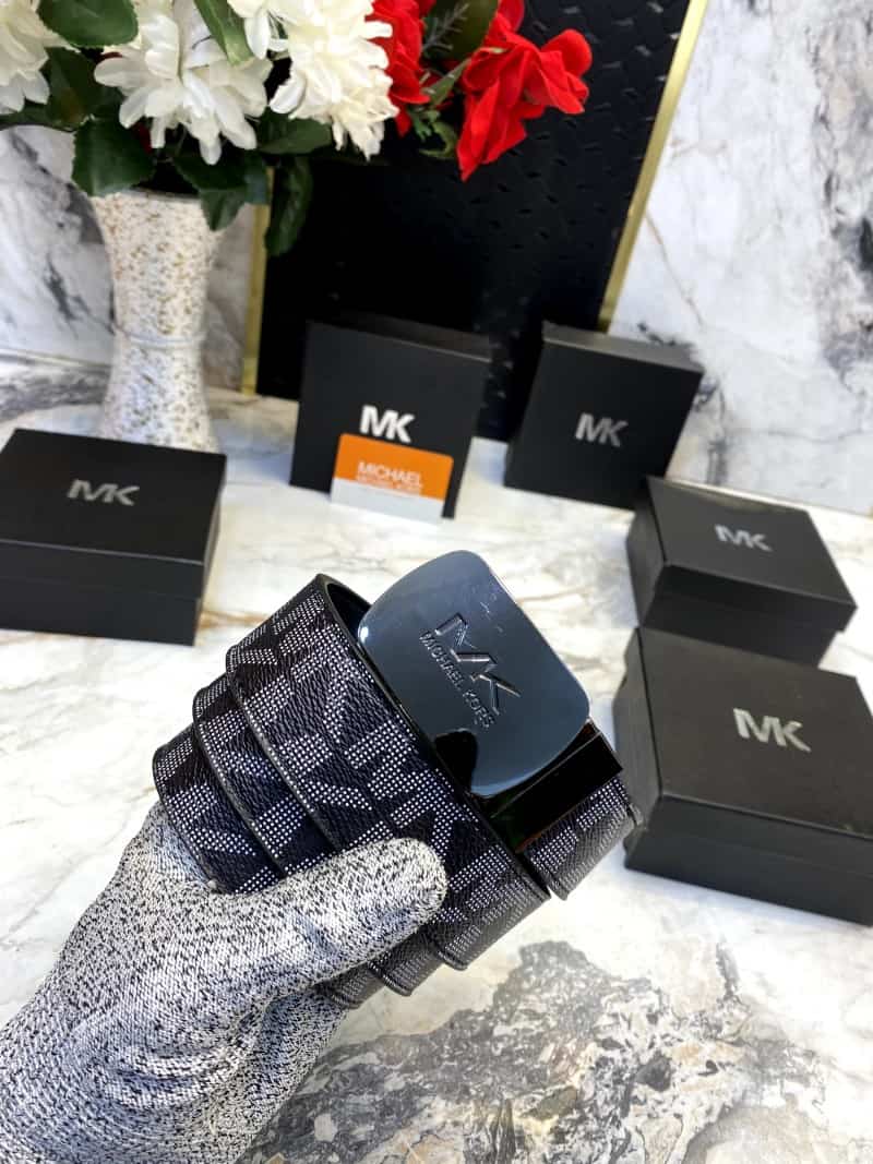 Michael_kors_Belt MK 12 Secondary image