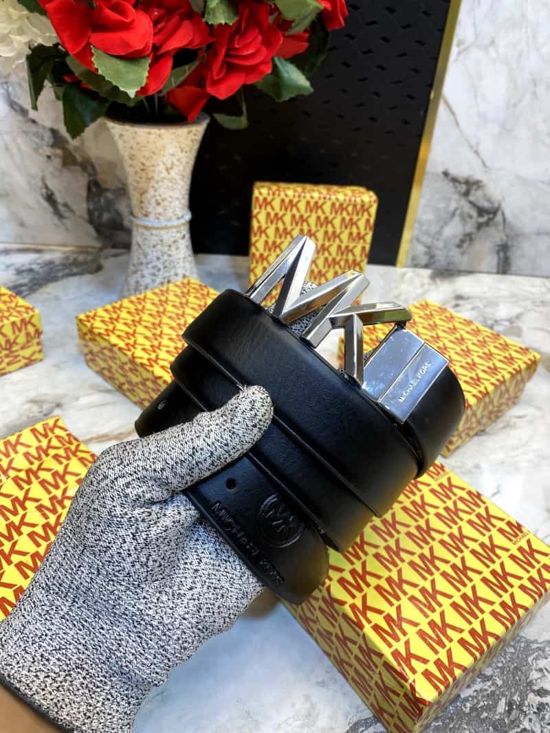 Michael_kors_Belt MK 8 Secondary image
