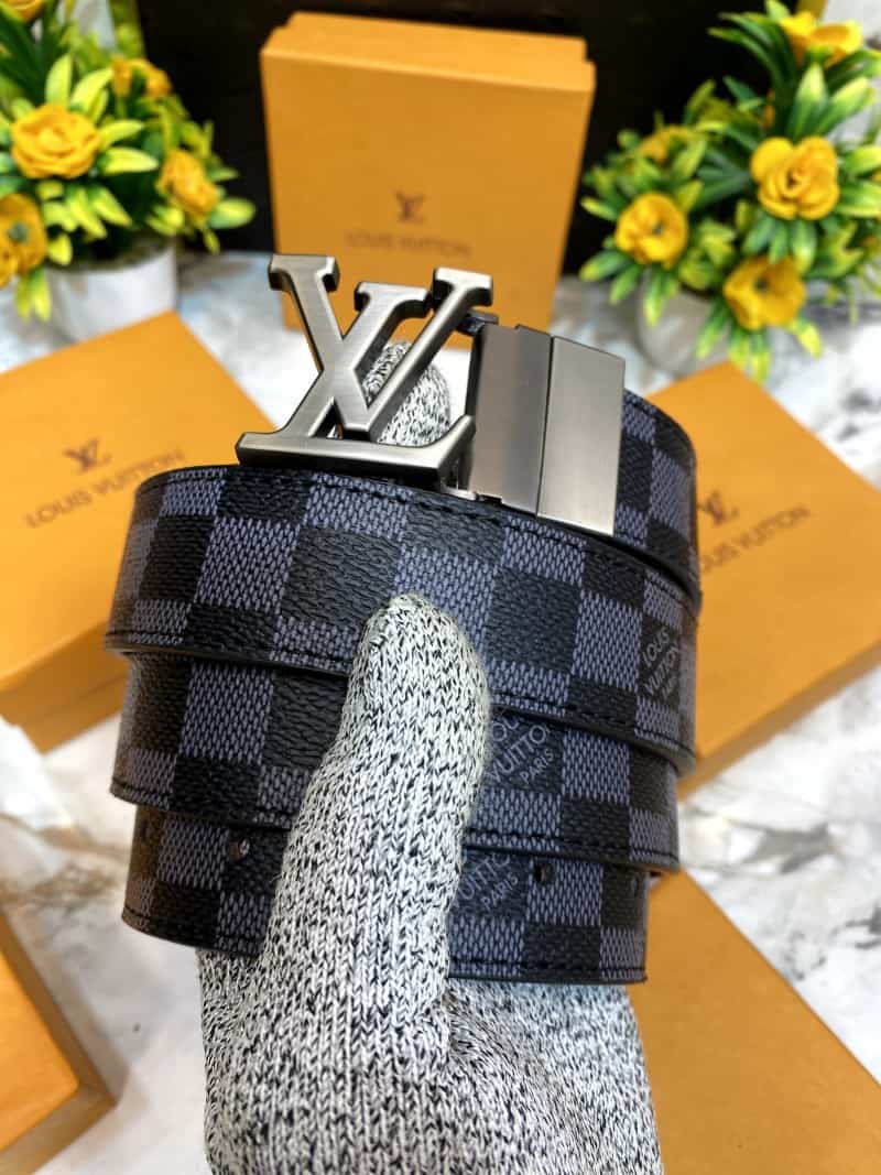 LOUIS_VUITTON_ LV 302 Secondary image