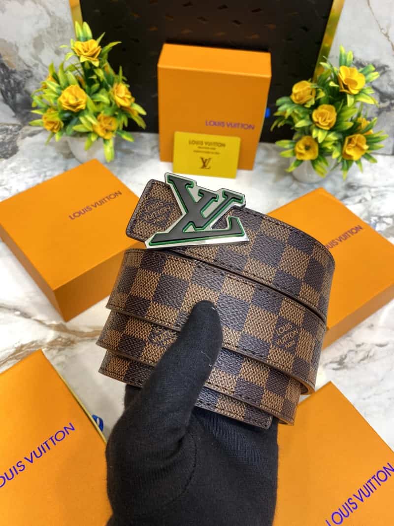 LOUIS VUITTON BELT LV 193 Secondary image