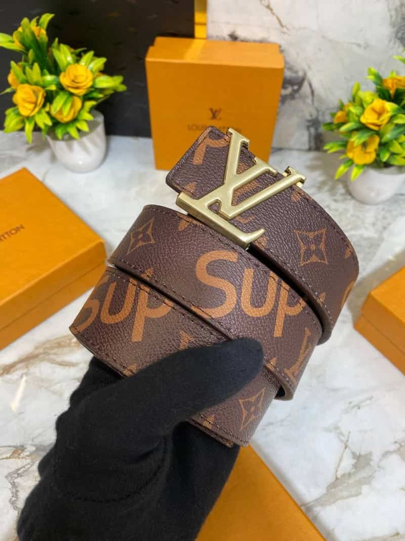 LOUIS VUITTON BELT LV 152 Secondary image