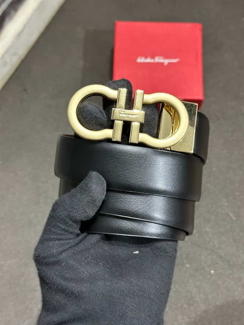 SALVATORE FERRAGAMO F110 Main image