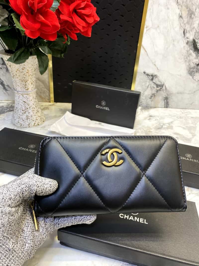 CHANEL_LONG_WALLET_V535 Secondary image