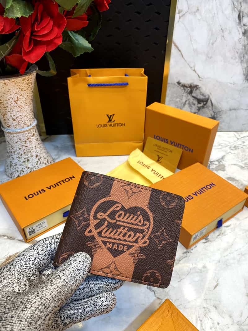 LOUIS_VUITTON_WALLET_V521