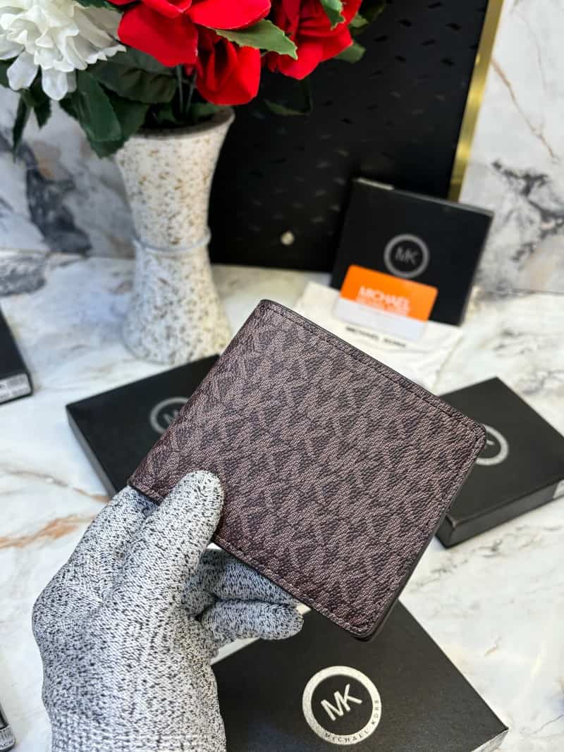 Michael_Kors_WALLET_V485 Secondary image