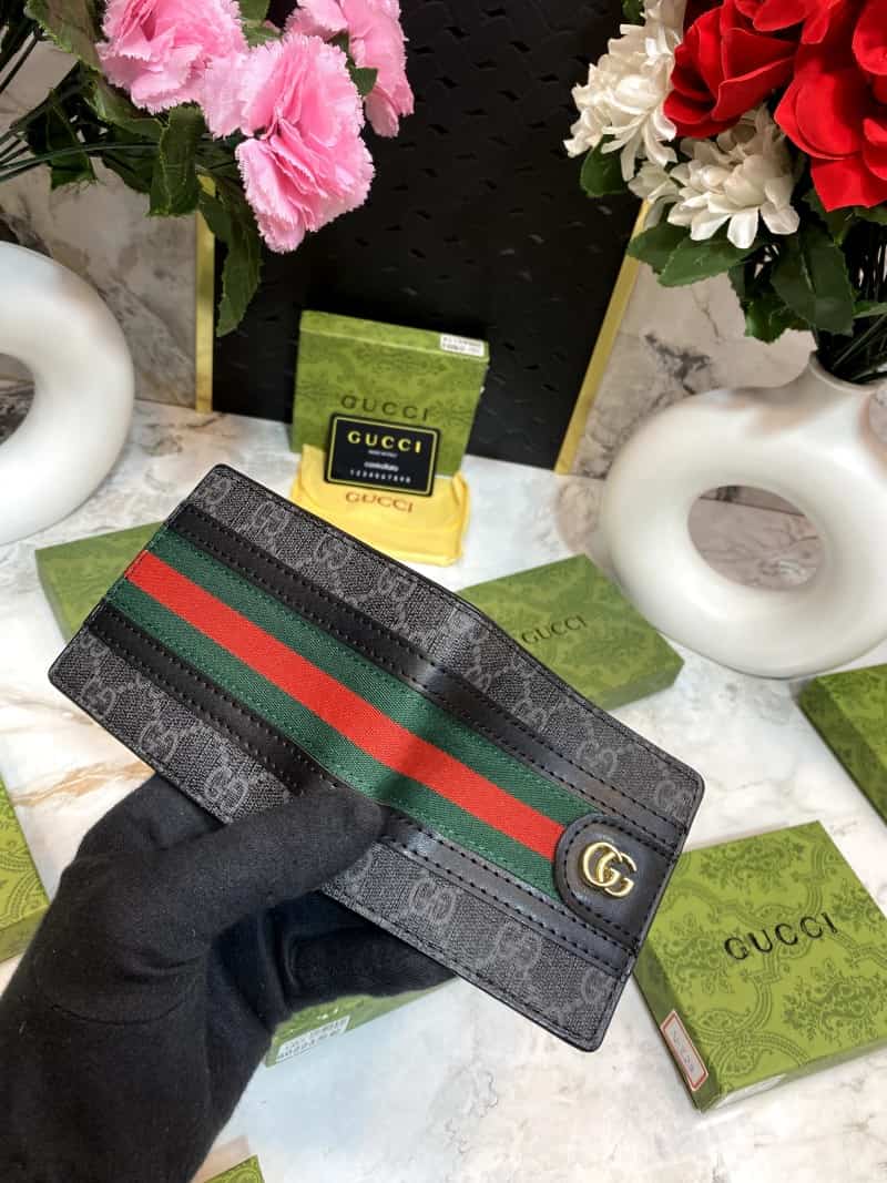GUCCCI WALLET V467 Main image