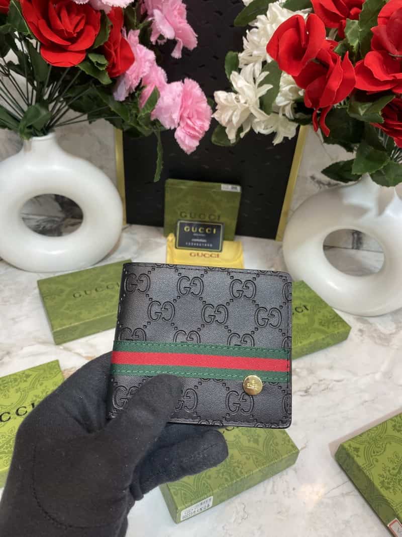 GUCCCI WALLET V464 Secondary image