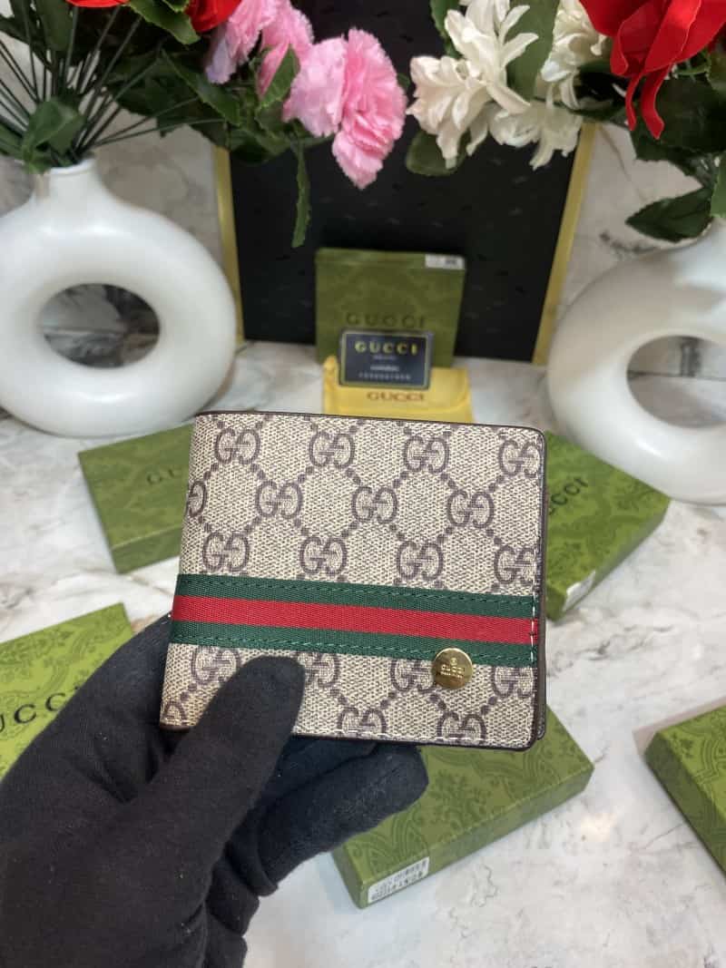 GUCCCI WALLET V462