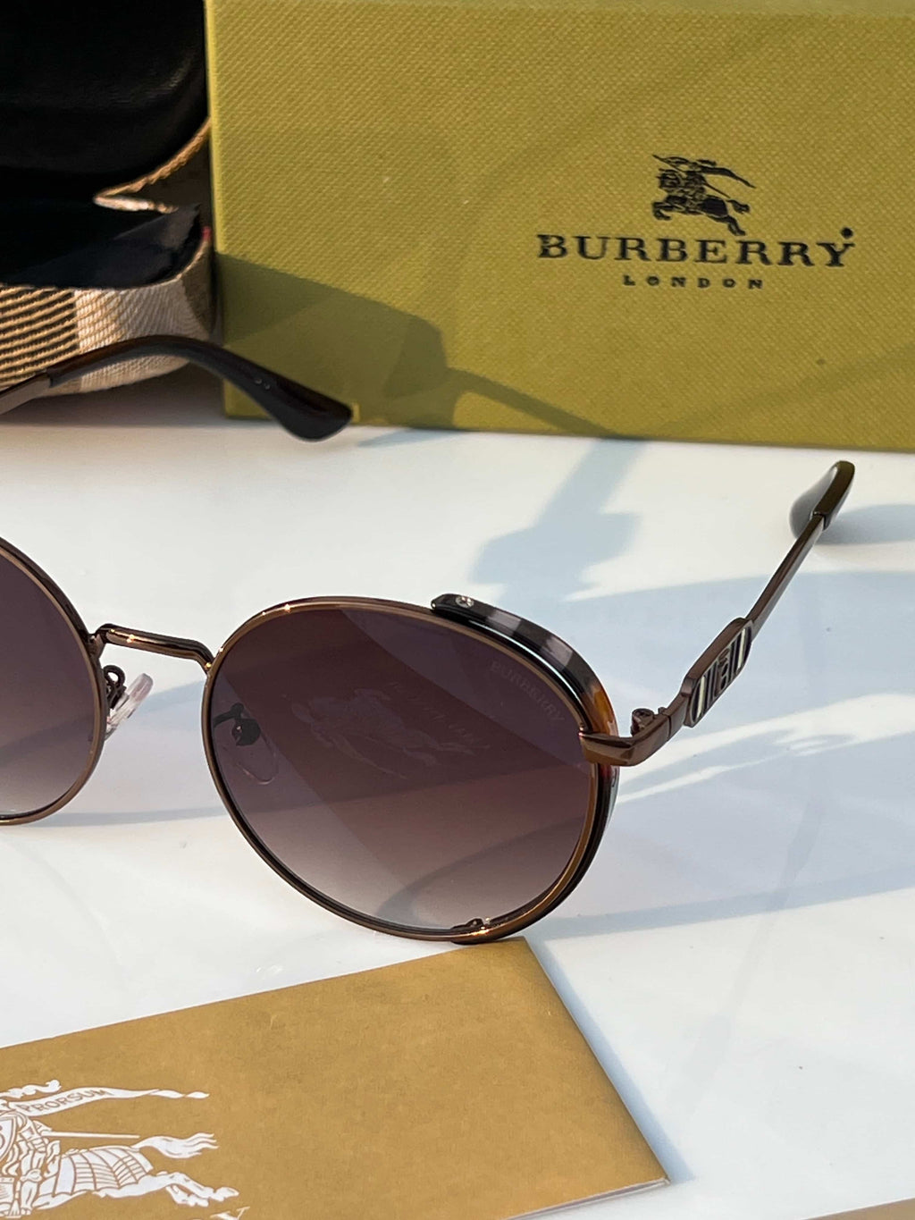 Burberry_2501_brown