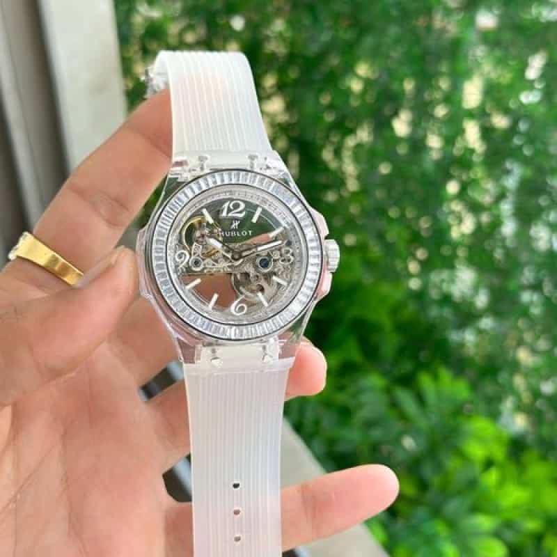 HUBLOT BIGBANG SKELETON Main image