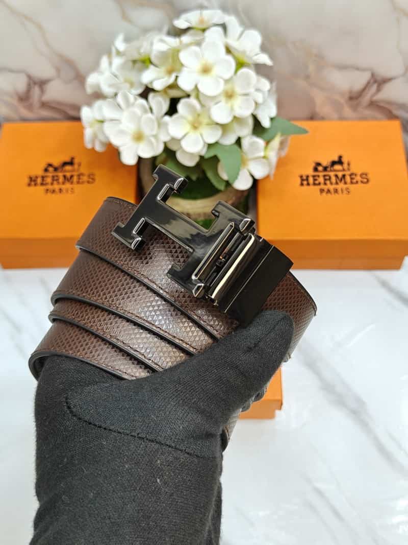 HERMES PREMIUM QUALITY REVERSEABLE LADIES BELT WITH OG BOX H-806 Secondary image