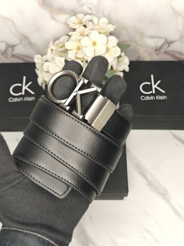 CK c41..VIN KL...3!n PREMIUM QUALITY REVERSIBLE LADIES BELT WITH OG box CK-507