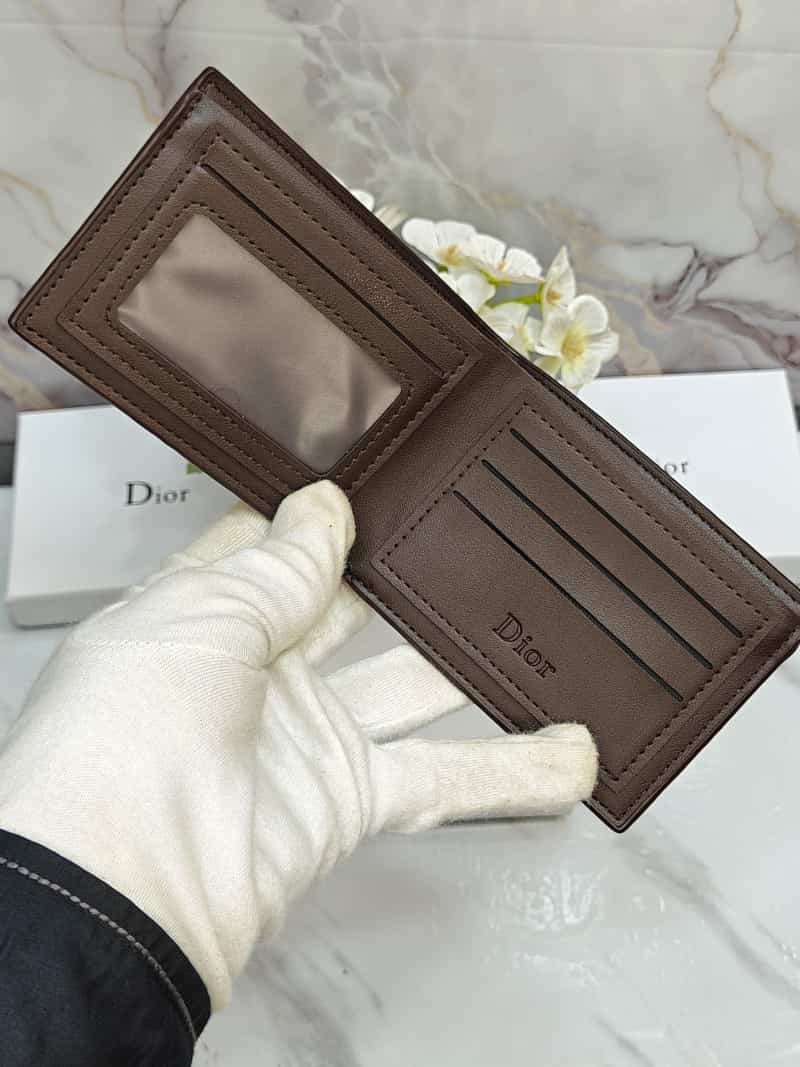 DIO R PREMIUM QUALITY WALLET WITH BOX DD-001