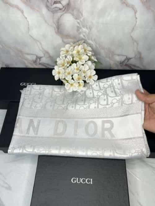DIOR PREMIUM QUALITY STOLE/SCARF WITH OG BOX Main image