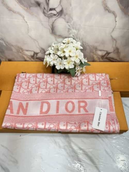 DIOr PREMIUM QUALITY STOLE/SCARF WITH OG BOX Secondary image