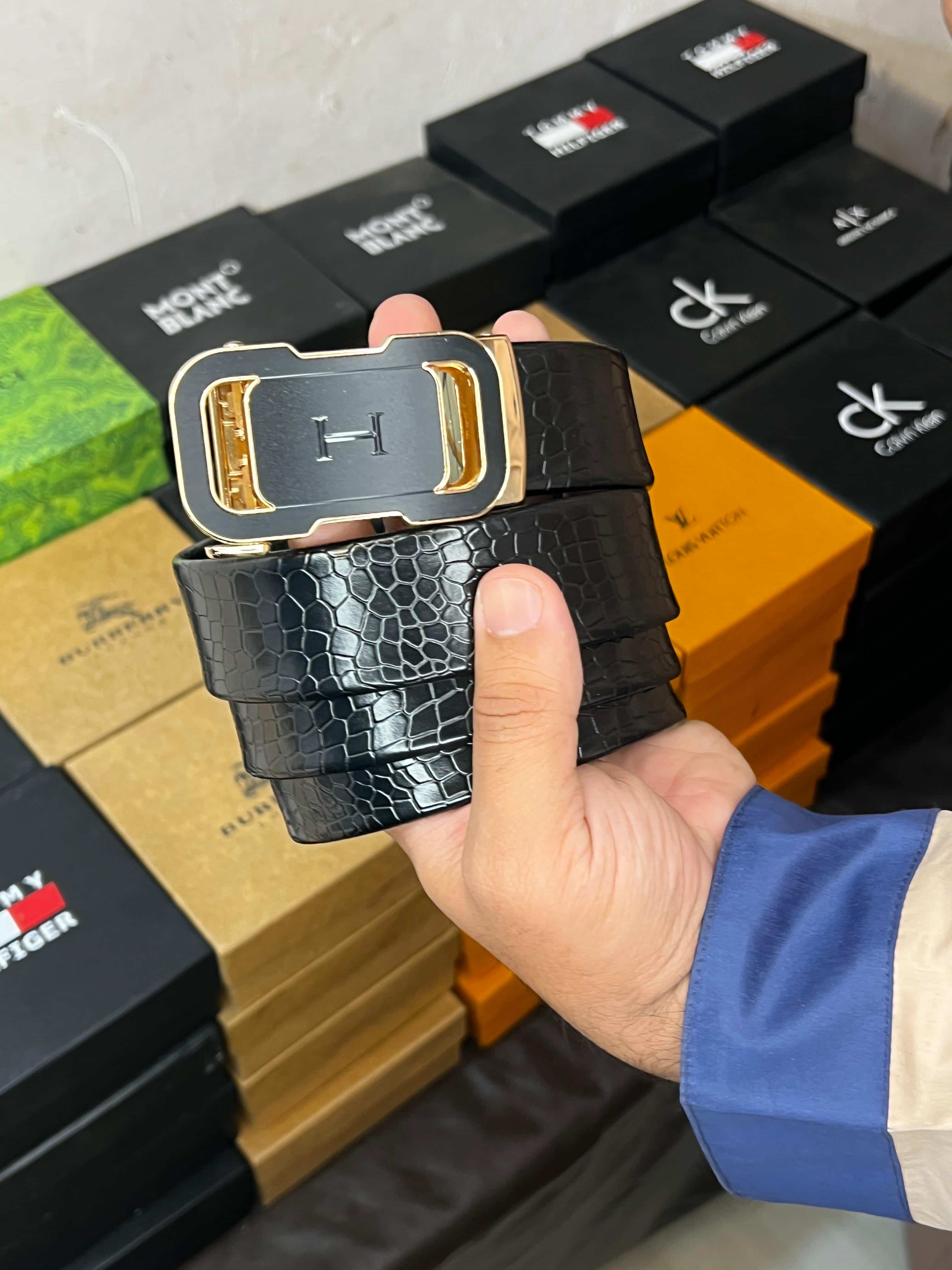 HERm3S. PREMIUM QUALITY IMPORTED AUTOLOCK CROCODILE BELT WITH OG BOX H-802 Main image