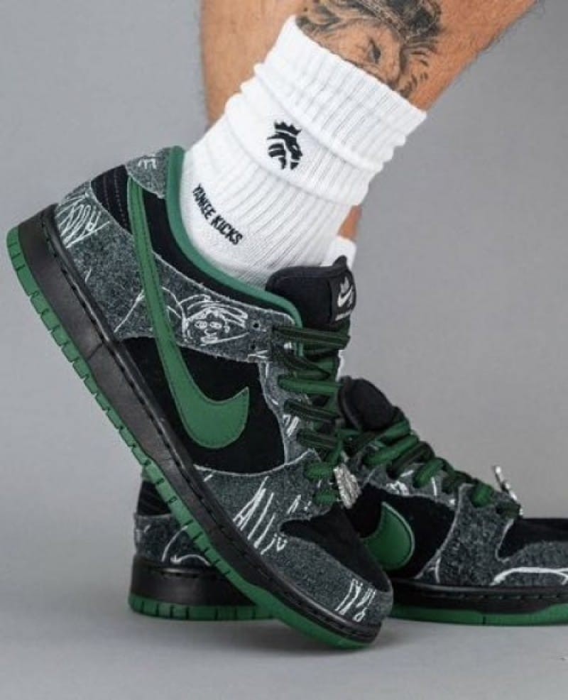 Nike SB Dunk Low There SKATEBOARD GREEN