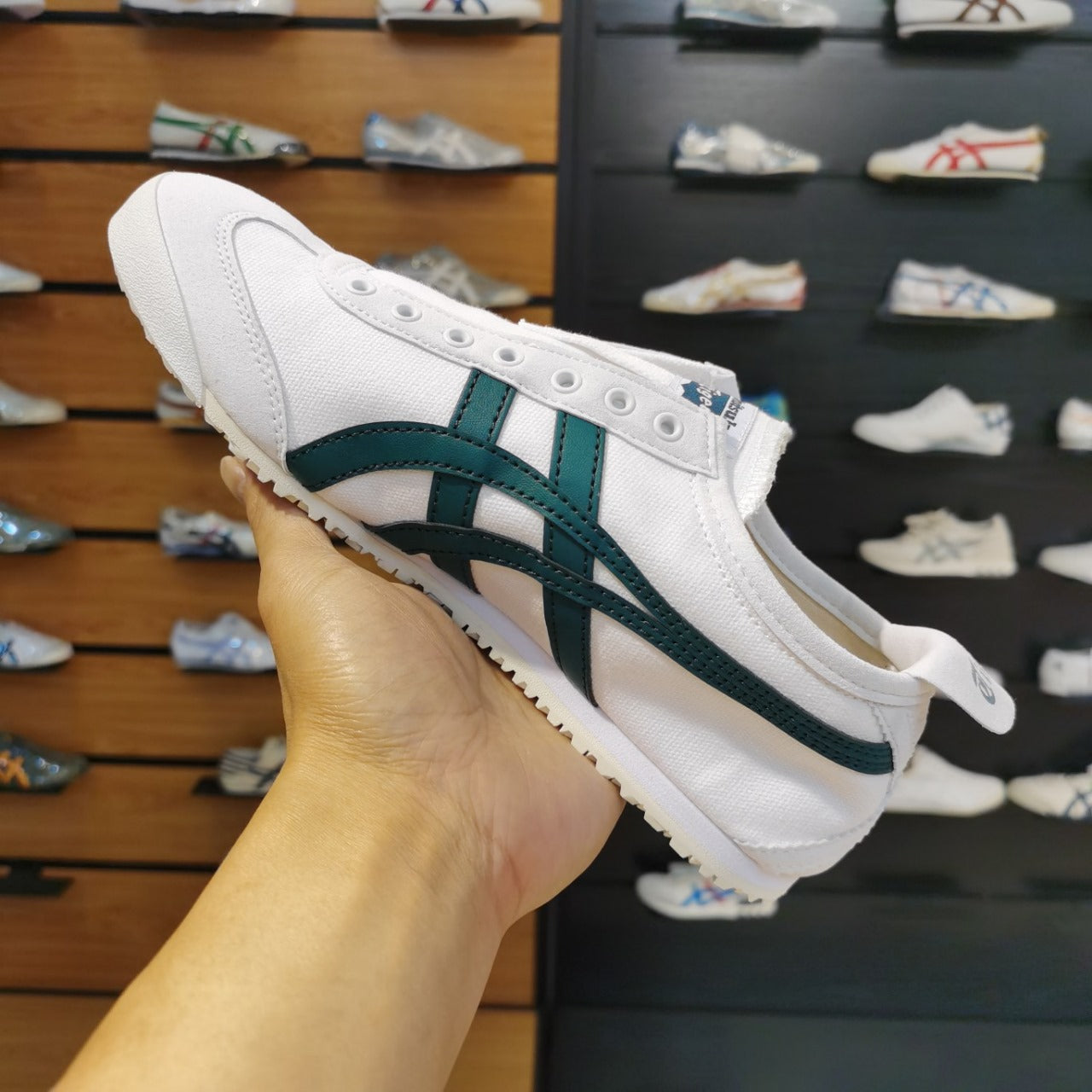 Onitsuka Tiger Mexico 66 Slip On White  Velvet Pine Sneakers for Men