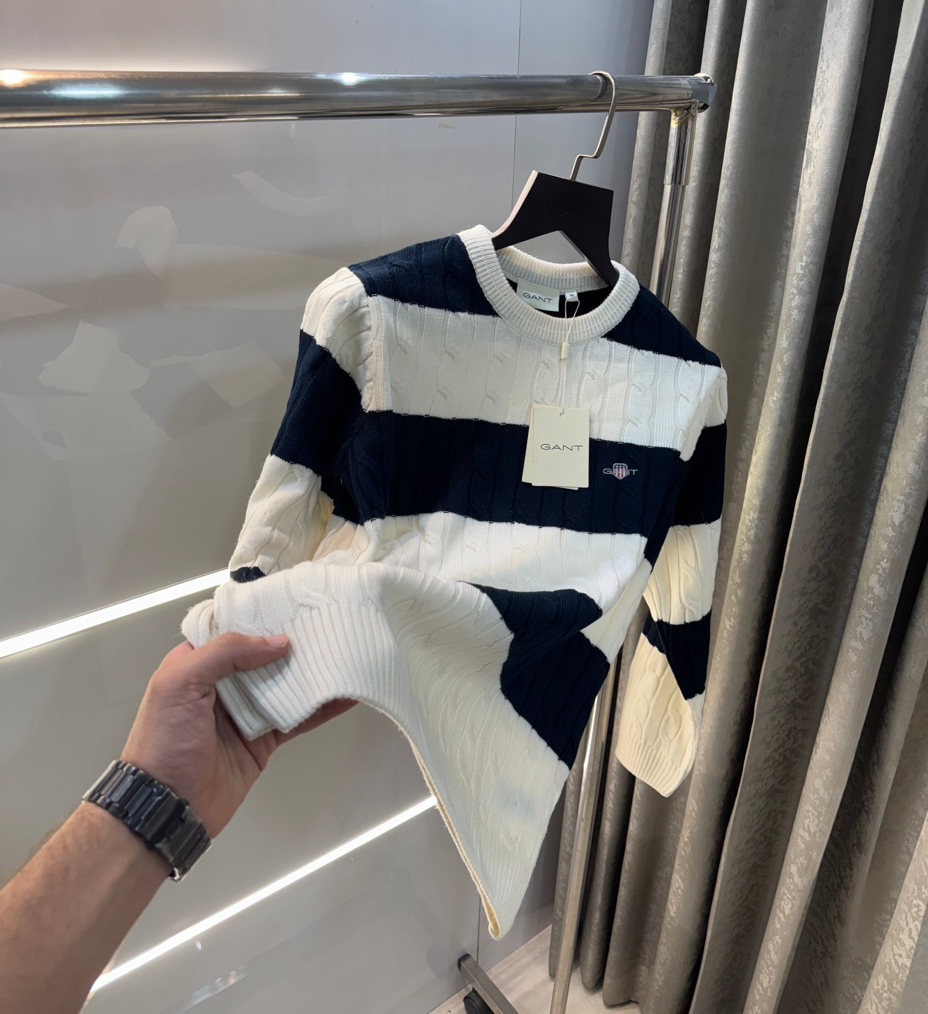 Gant Black Logo Work Imported Knitted Pull Over Main image