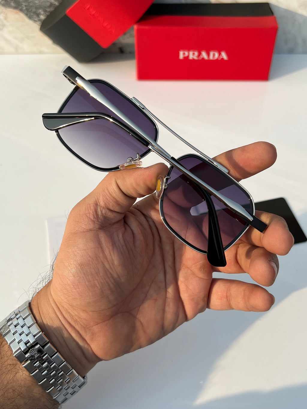 Pr_adA_2579_silver_black