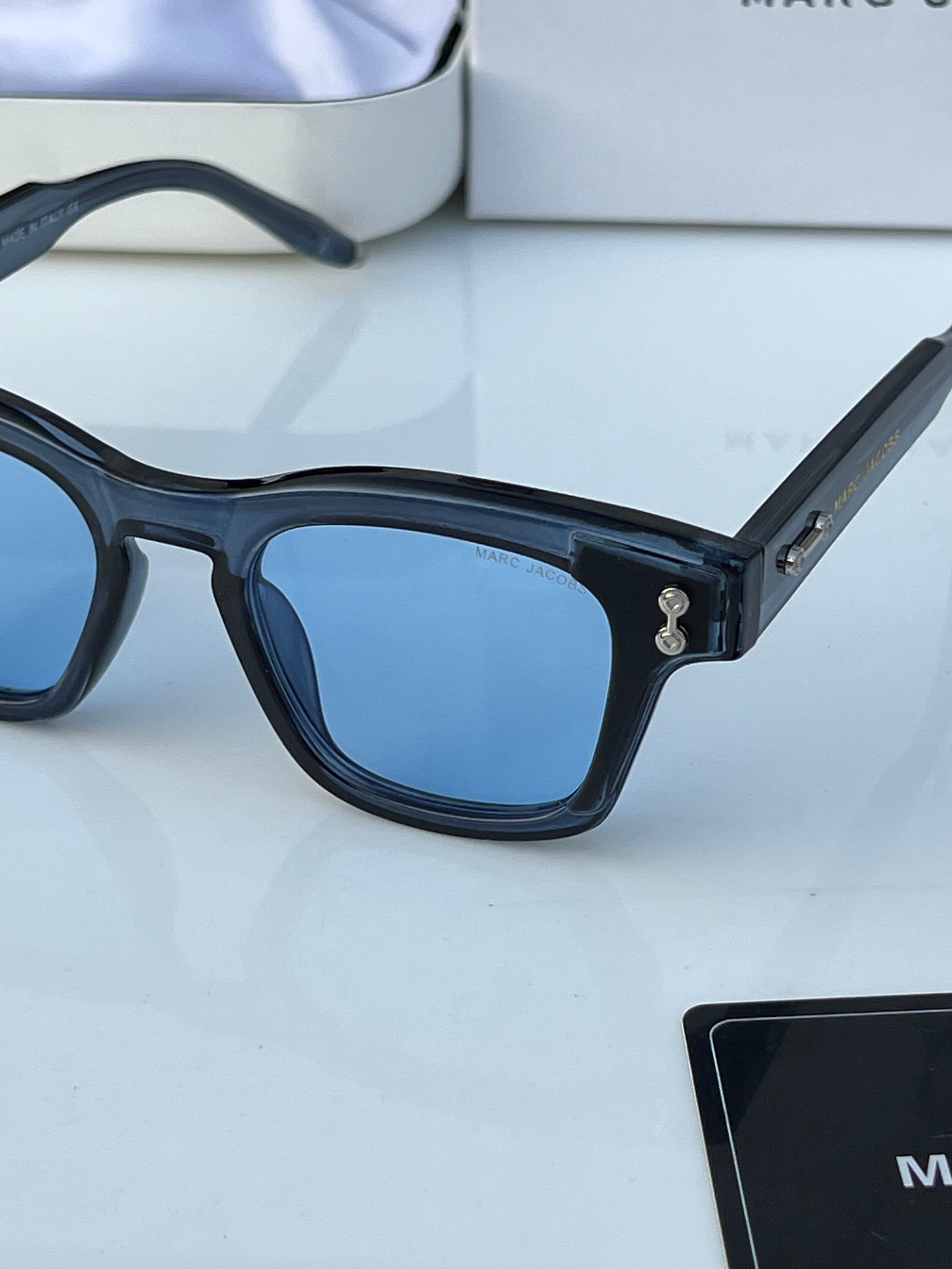 Marc_jacobs_1142_blue Secondary image