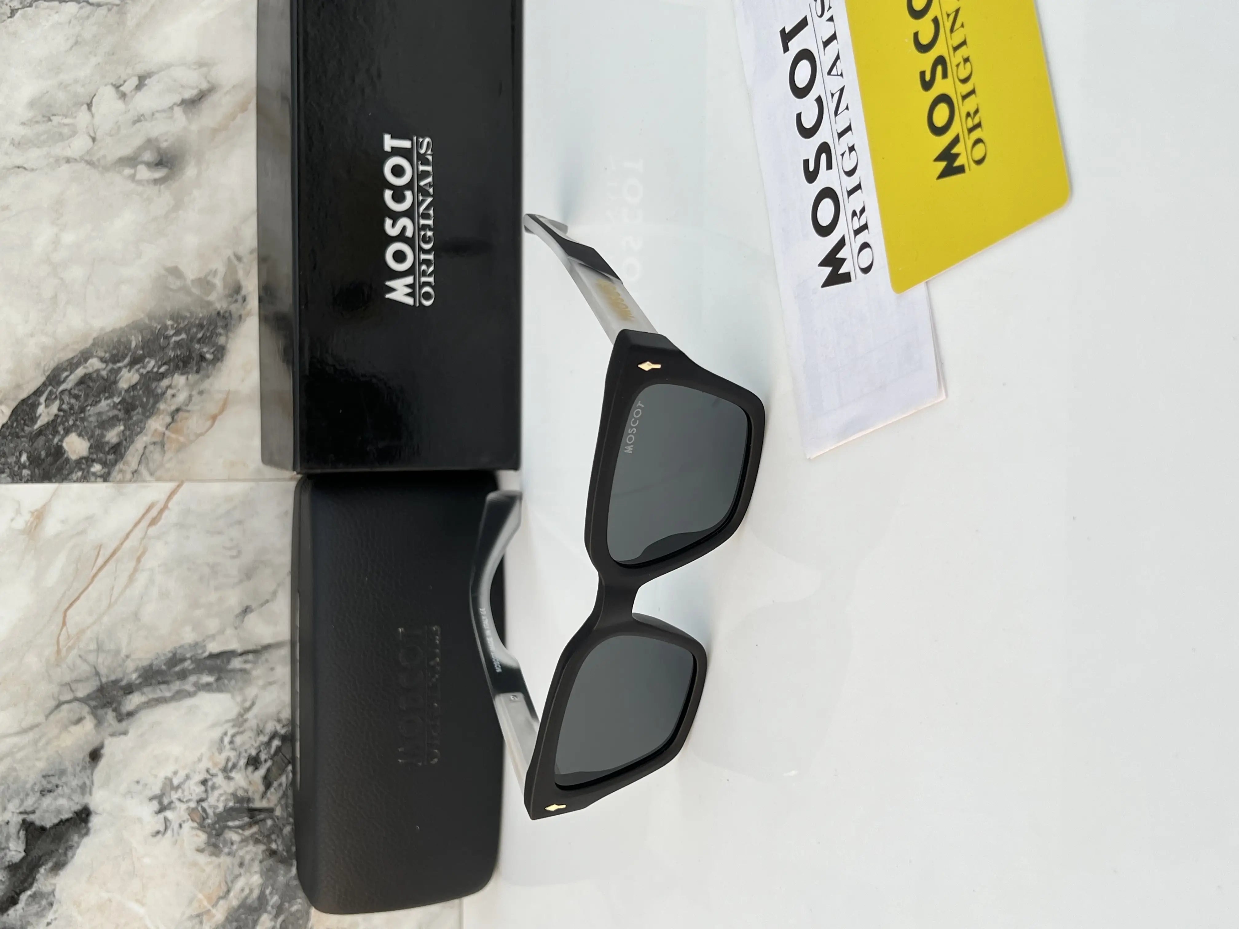 Moscot_60011_matt_black Main image