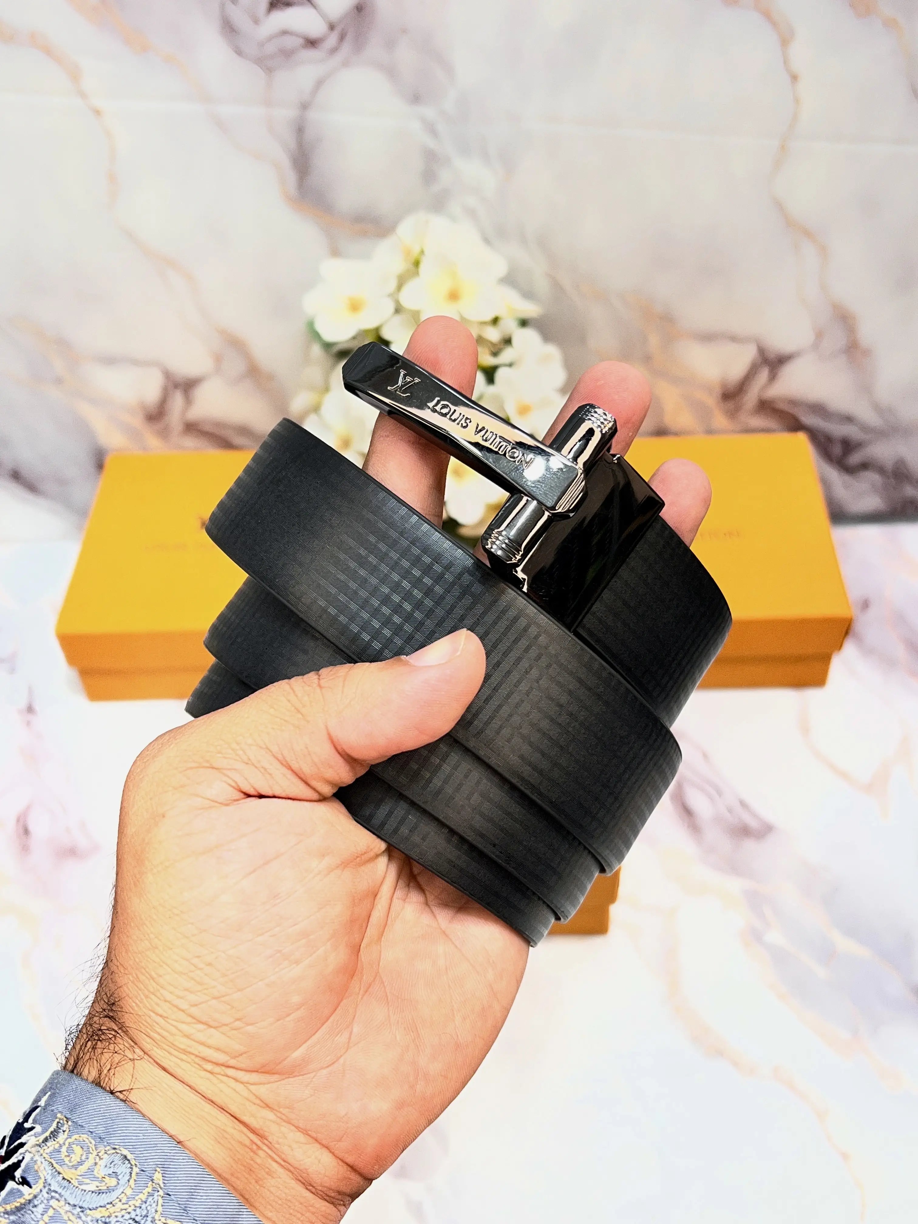 LV LOUIS VUITTON PREMIUM QUALITY IMPORTED REVERSIBLE BELT WITH OG BOX LV-209