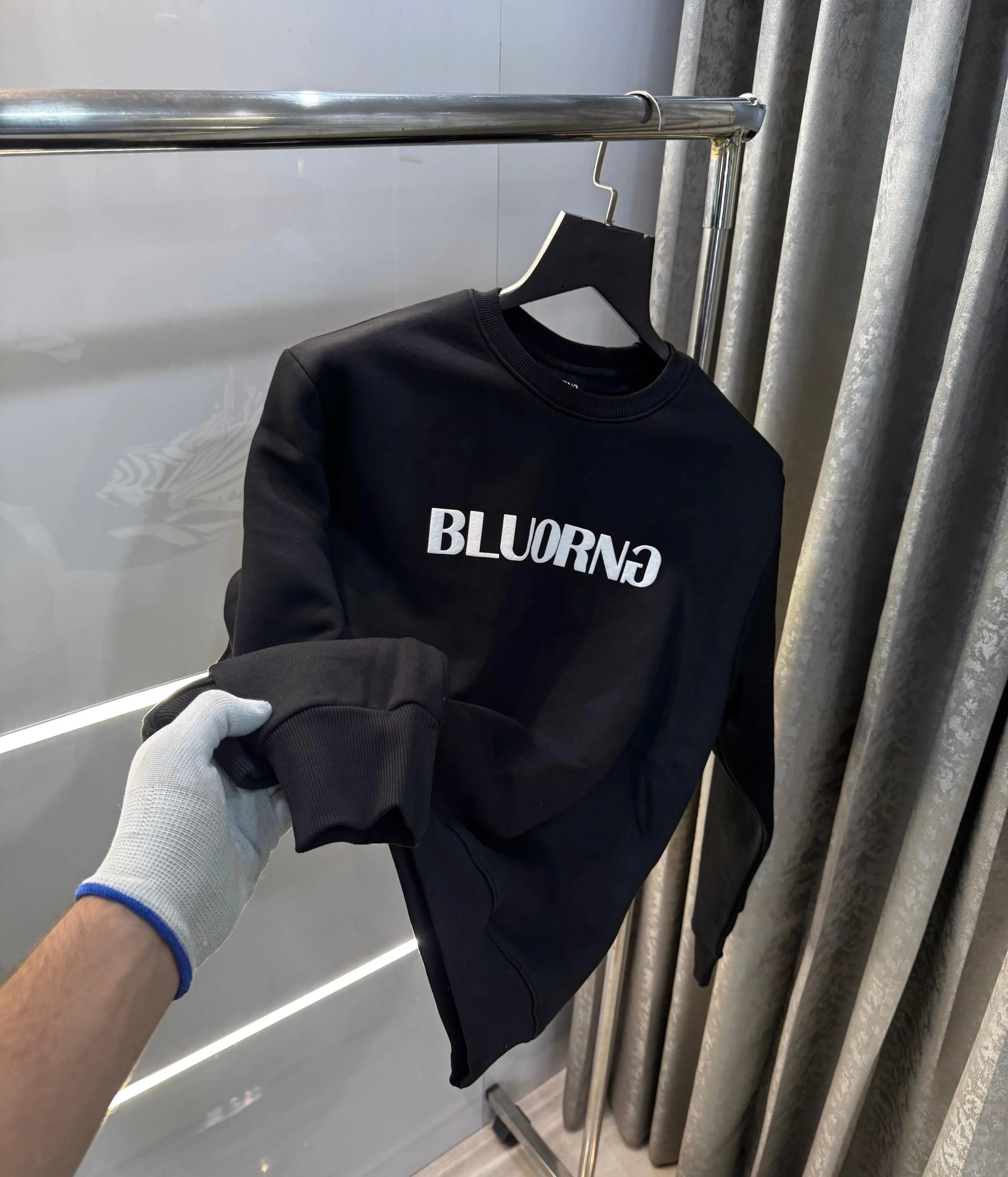 Bluoran g Black EmBO$Sed Back Print Premium Sweatshirt