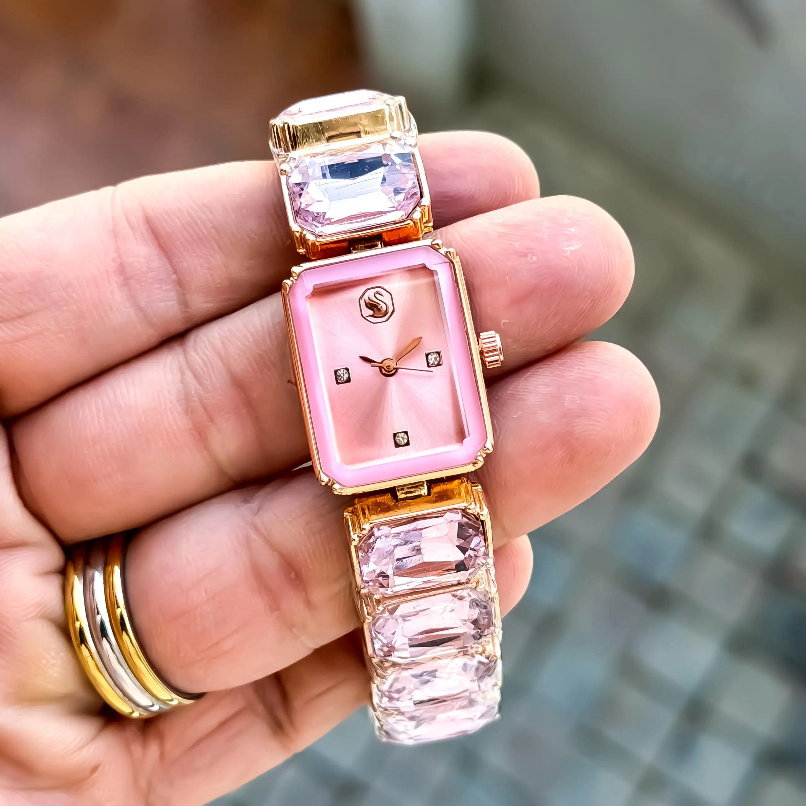 SWAROVSKI_LADIES_PINK Main image