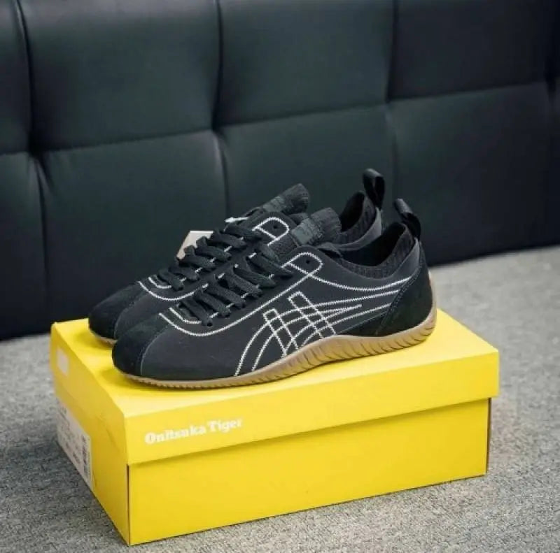 Onitsuka Tiger Sclaw Low Black White Sneakers For Mens