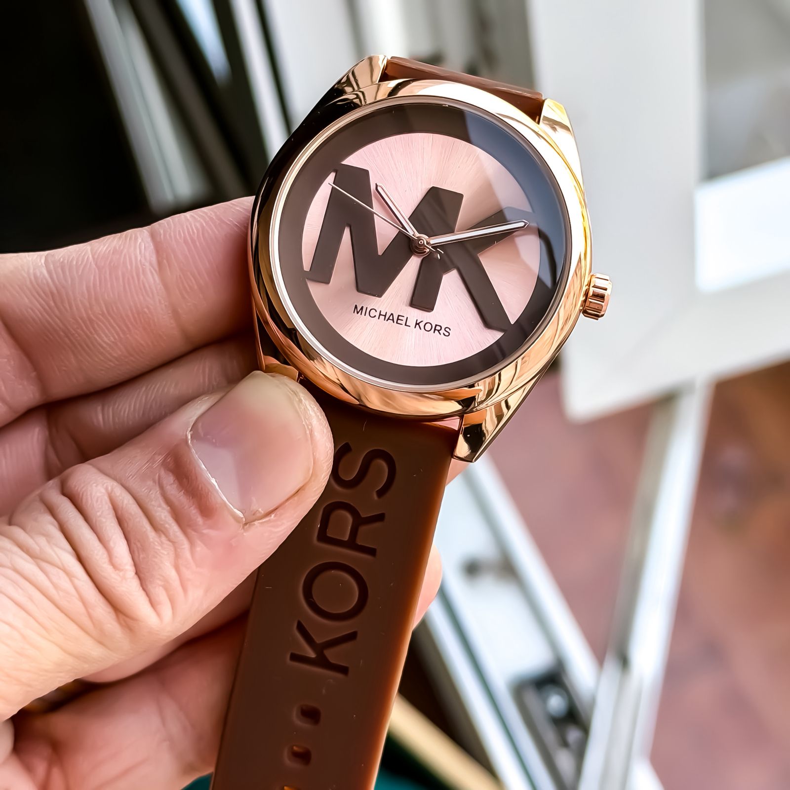 MICHAELKORS_LADIES_LEATHER Secondary image