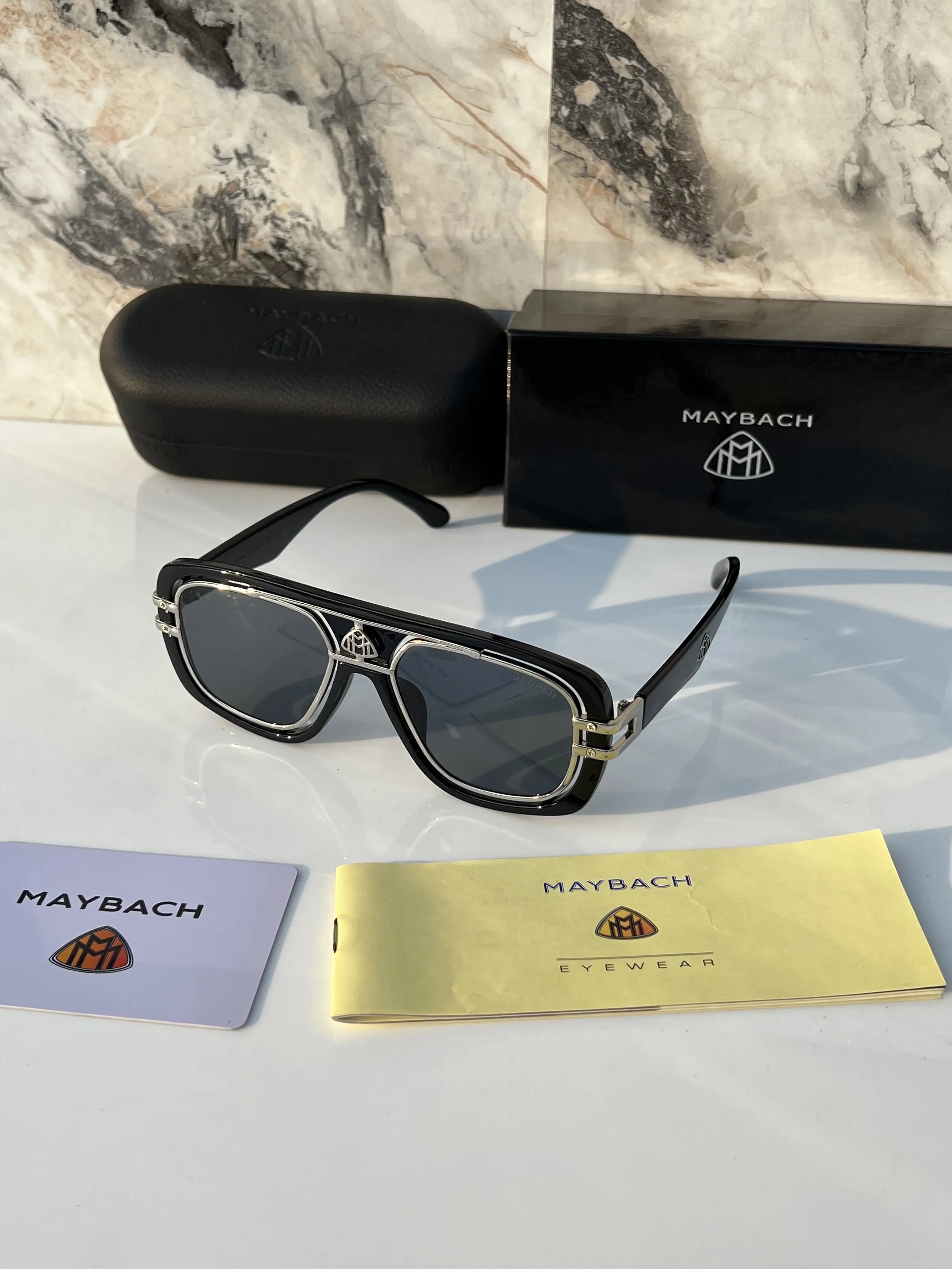 Maybach_7339_black_silver Main image