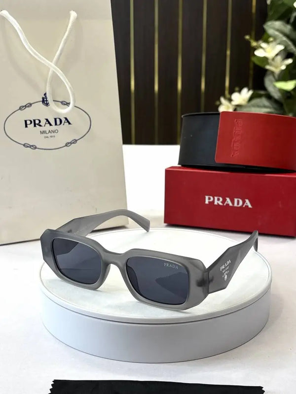 _Prada_8679_grey